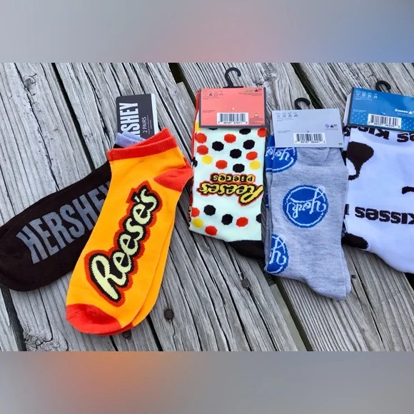 NEW 5 Pair Mens Socks Candy Hershey Reese’s York Chocolate Theme Dad Man Gift - Picture 5 of 6